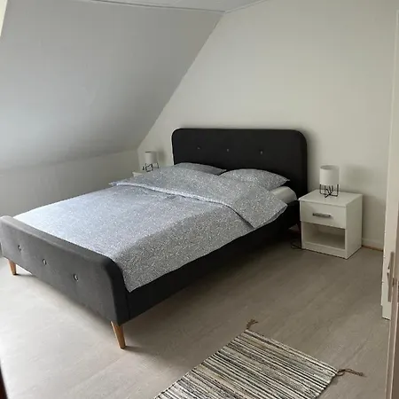 Christina * Άλμποργκ